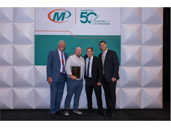 {Minuteman Press Franchise Owner Eric Shank Earns Standing Ovation at World Expo for Growth in Catonsville, M}