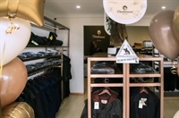 australia's iconic clothing brand - 2