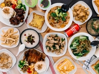 high-turnover taiwanese restaurant street - 3