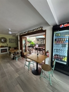 established cafe prime location - 2