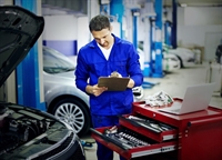 auto service centre experienced - 3