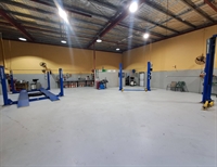 well-established automotive workshop hervey - 1