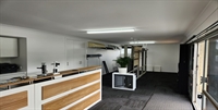 thriving screens awnings business - 3
