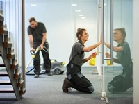 est 25yrs flexible hr - 2