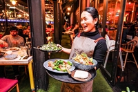 modern eatery high exposure - 1