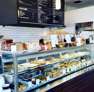 well established café northern - 1