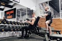 health club thriving location - 3