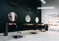 modern beauty salon for - 1
