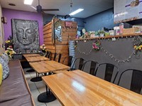 established thai restaurant strong - 2