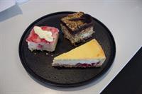 iconic café patisserie - 3