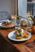sold 5 day cafe - 2