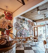 profitable courtyard cafe close - 1