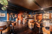 stylish wine bar exceptional - 1
