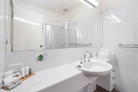 motel for sale corowa - 3