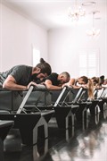 manager-run pilates studio scale - 1