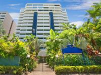 luxury waterfront apartments cairns - 2