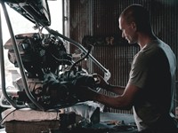highly reputable mechanic workshop - 2