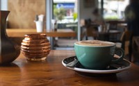main street café 16k+ - 3