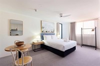 leasehold manly - 2