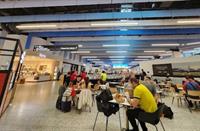 busy franchise melbourne airport - 1
