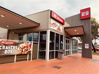 red rooster cranbourne north - 1