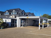 28-room leasehold motel with - 3