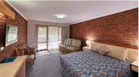 renowned leasehold motel swan - 2