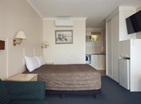 dual leasehold motel opportunity - 3