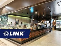 longstanding cafe with loyal - 3
