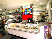 news extra urunga nestled - 2