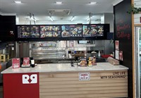 red rooster franchise deeragun - 3