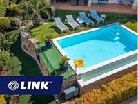pool build business own - 1