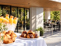 profitable restaurant simplified operation - 1