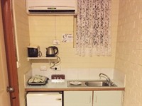 a rare freehold motel - 3