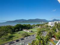 luxury waterfront apartments cairns - 3