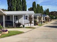 rare opportunity retirement village - 1