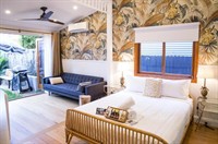 stylish guesthouse for sale - 3