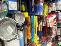 discount store long established - 1