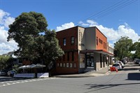 inner-city leasehold hotel for - 1