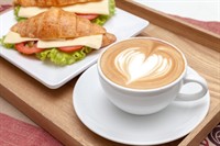 cafe with high foot - 3