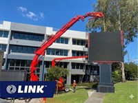 established crane specialised transport - 1
