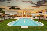 luxury boutique hotel for - 1