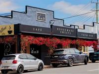 freehold cafe + home - 3