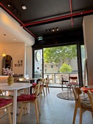 popular cbd cafe melbourne - 2