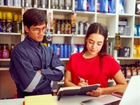 auto spare parts distributor - 3