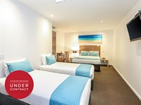 prestige location accomodation thriving - 1