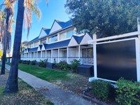 28-room leasehold motel with - 2