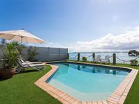 brisbane bayside modern residence - 1