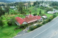 historic robbie burns hotel - 1
