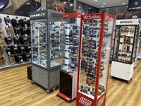 fun essential retail store - 1